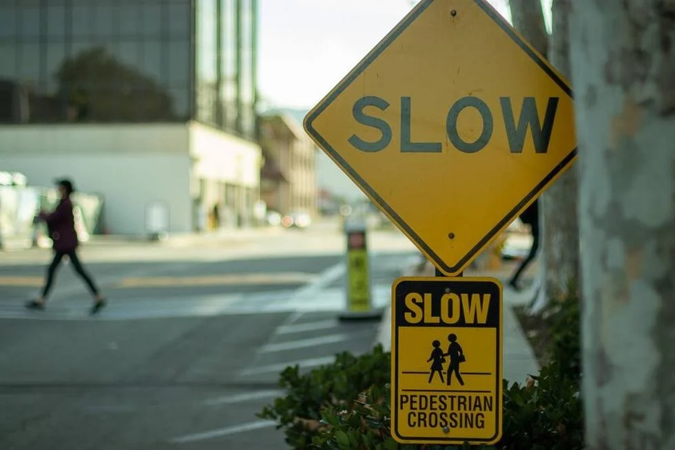 slow pedestrian crossing